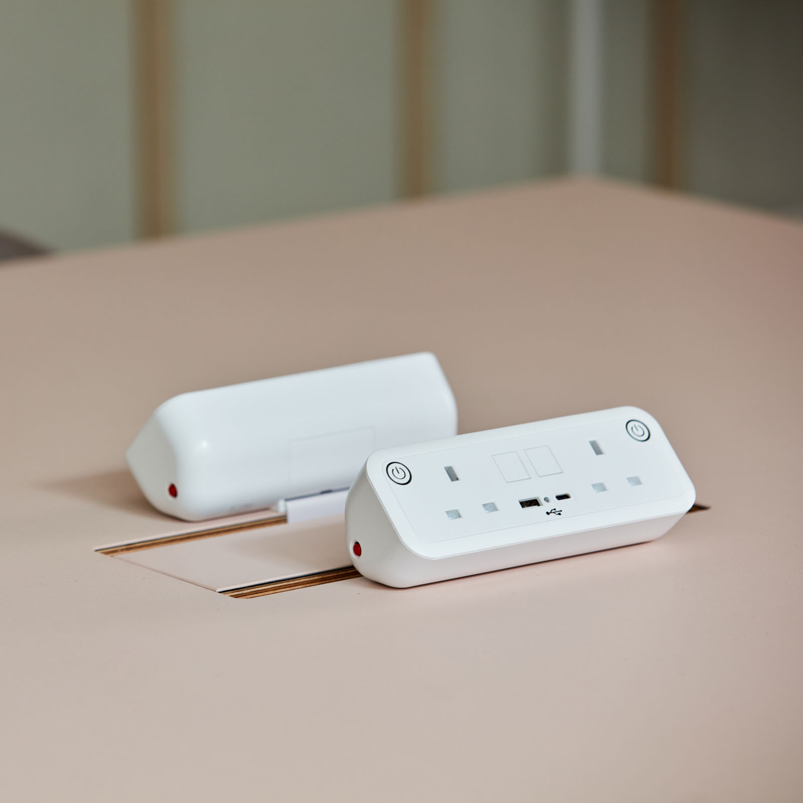 comet-ondesk-power_scene_alt